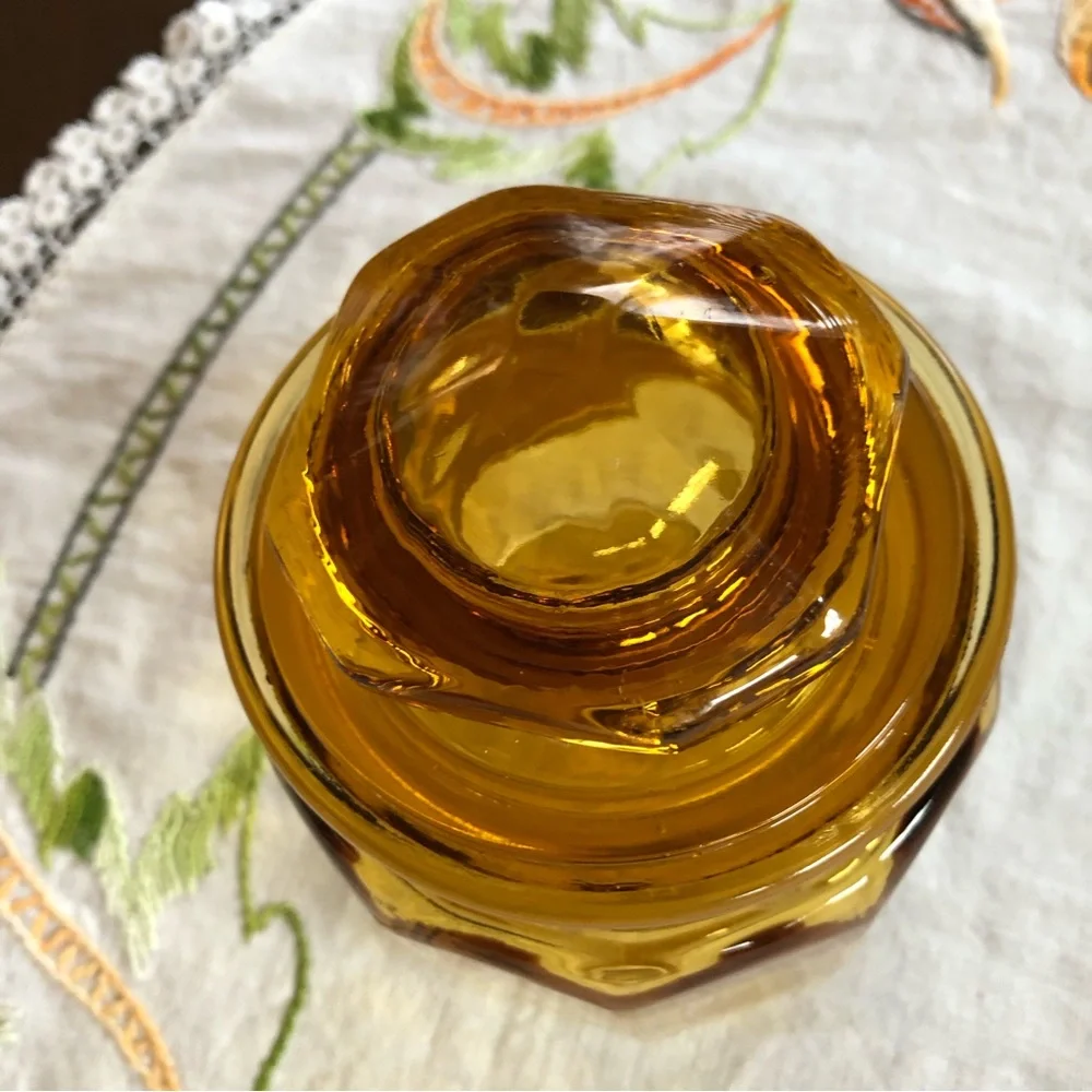 Vintage LE Smith Dakota Amber Paneled Apothecary Canister. 5.5 x4.5